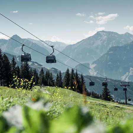 Zweite Heimat - Alpenluxus Collection * Fügen