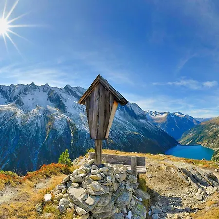 Zweite Heimat - By Alpenluxus Collection Fügen